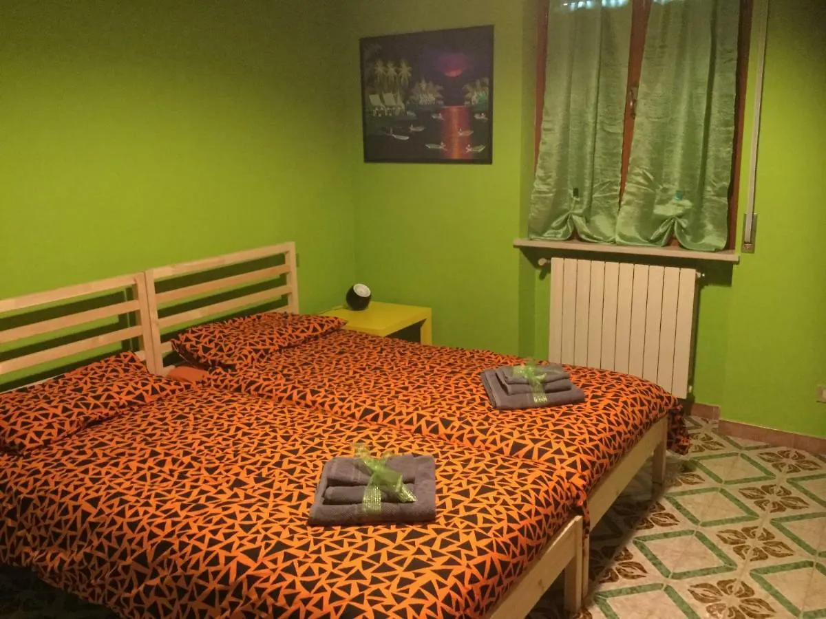 Sabry Apartment San Giuliano Terme 0*,